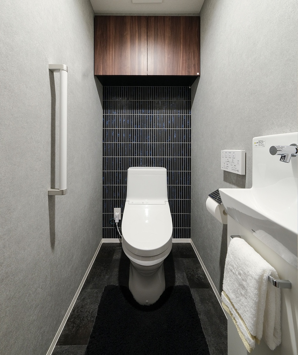 REST ROOM