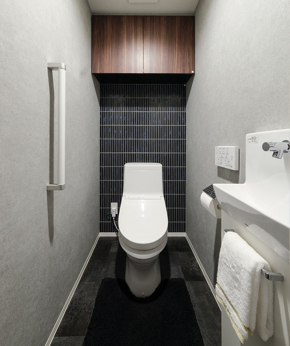REST ROOM