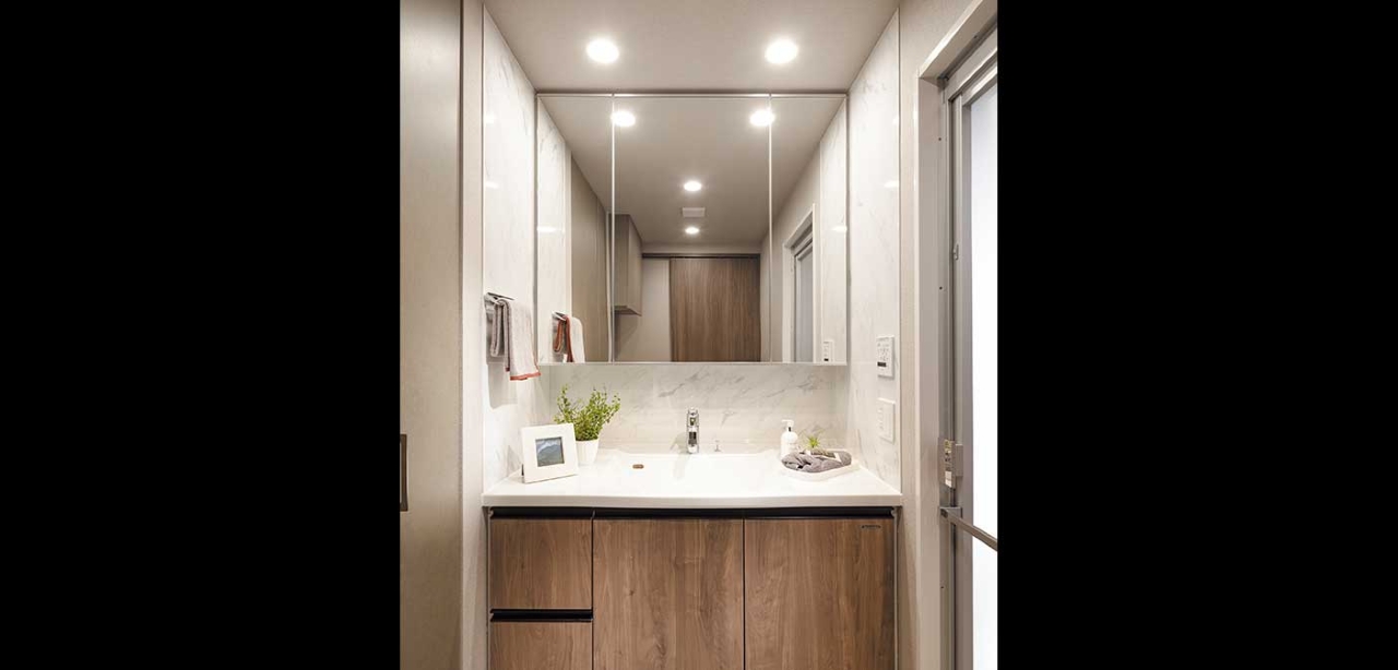 ドレッシングルーム