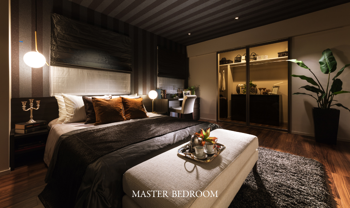 MASTER BEDROOM