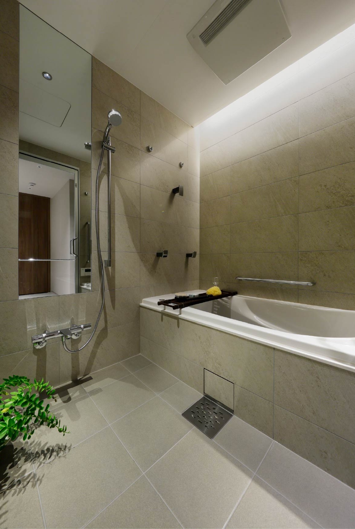 BATH ROOM