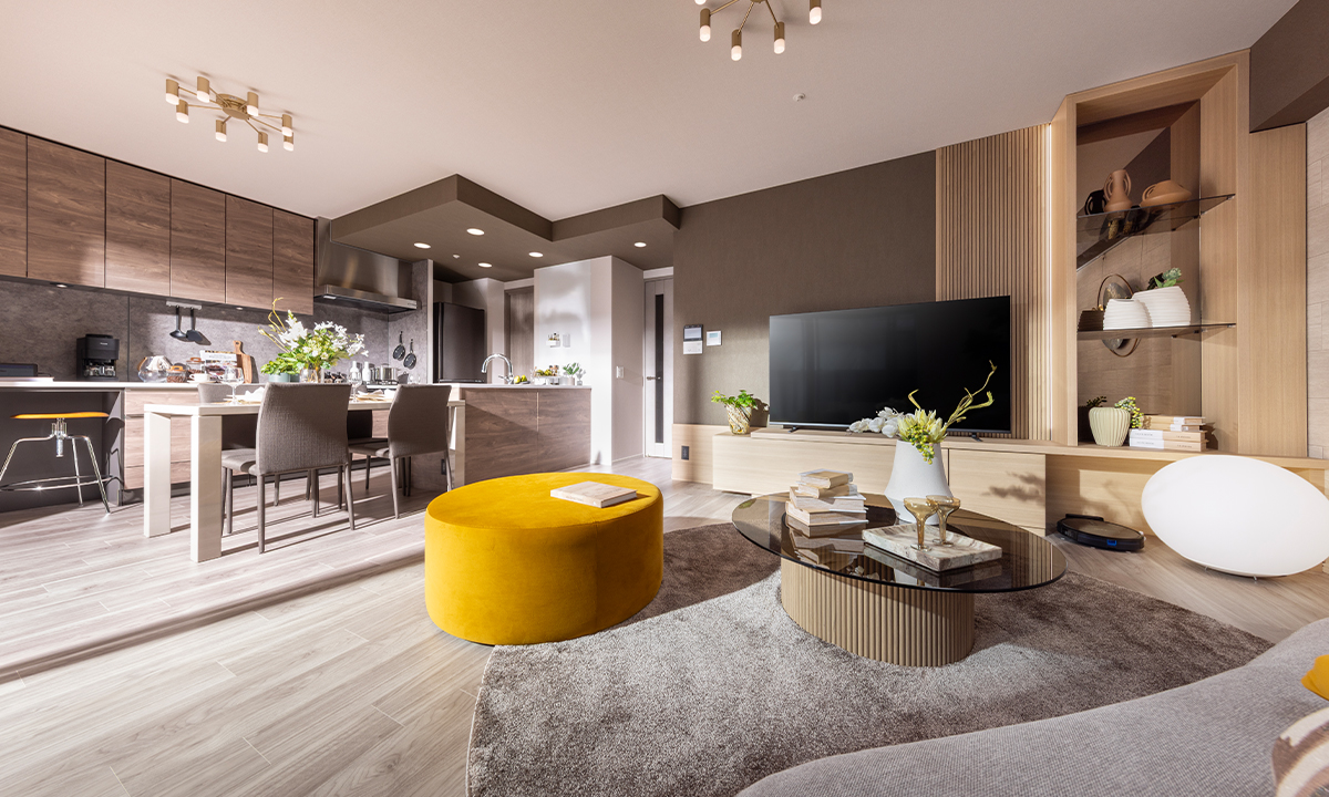 LIVING & DINING ROOM