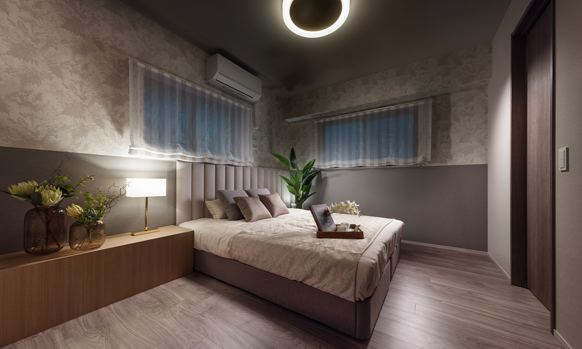 MASTER BEDROOM