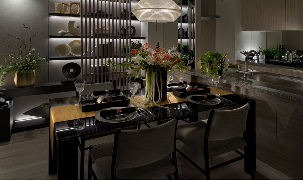 DINING　ROOM
