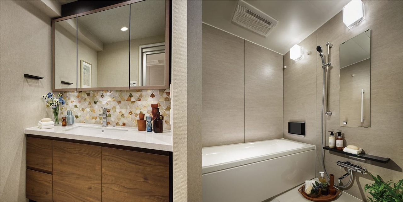 POWDER ROOM/BATHROOM