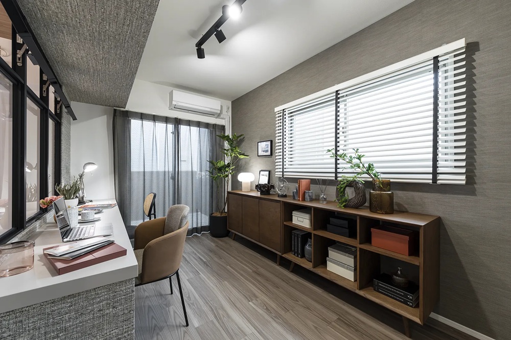 PRIVATE ROOM