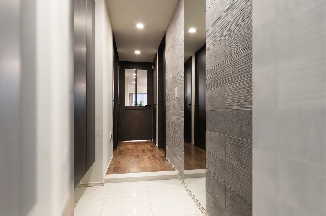 CORRIDOR