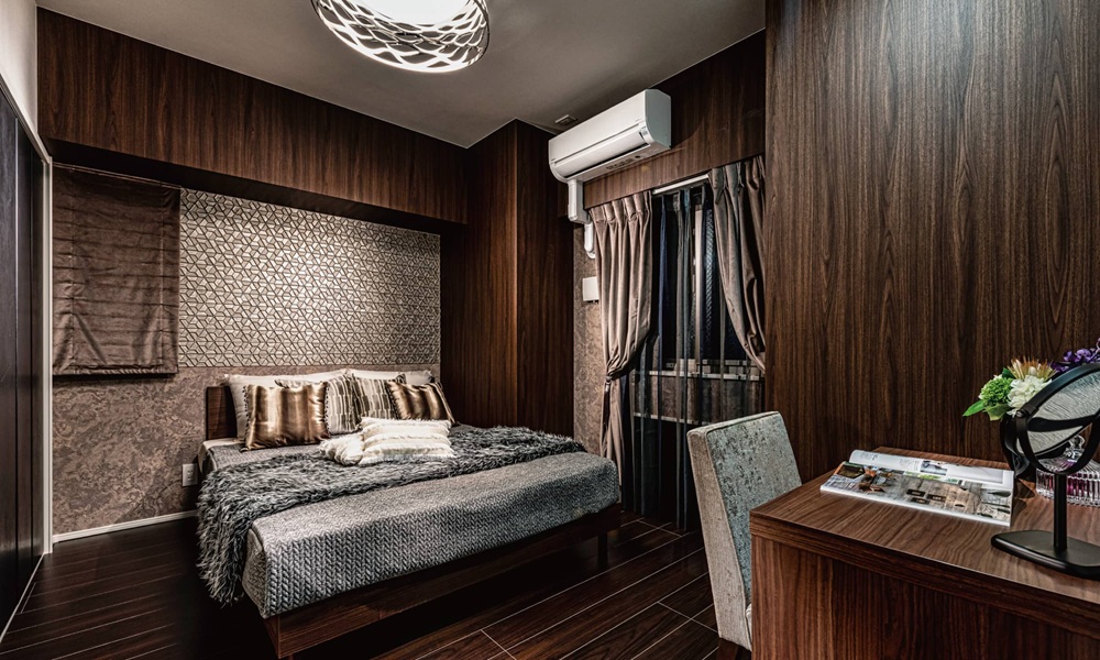 MASTER BED ROOM