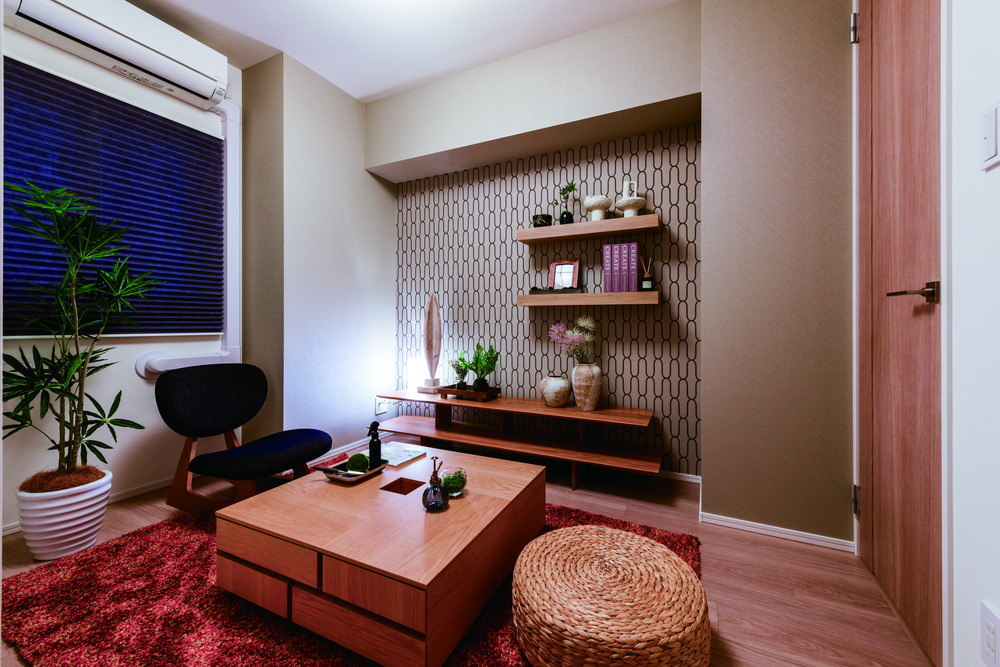 PRIVATE ROOM