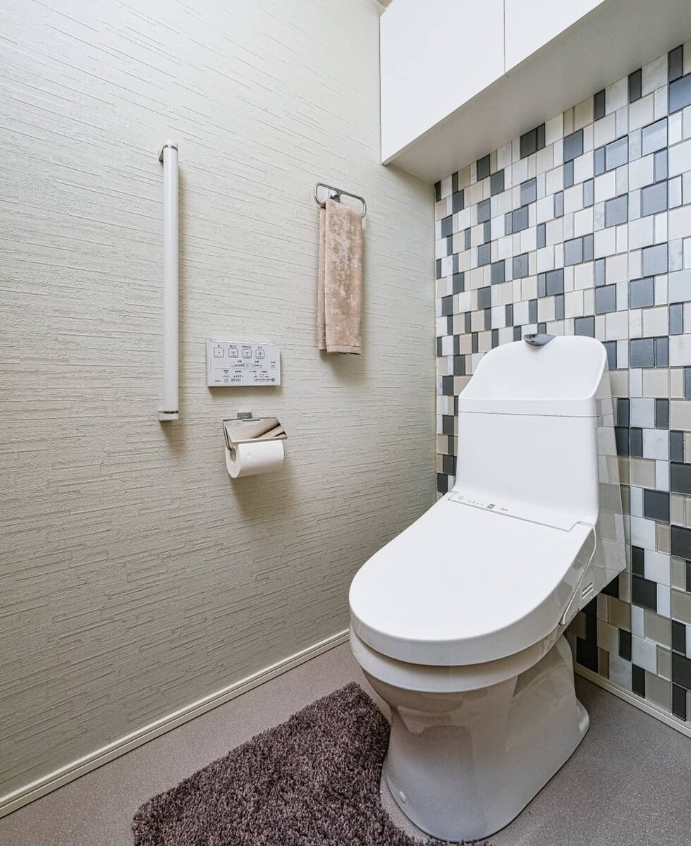 REST ROOM