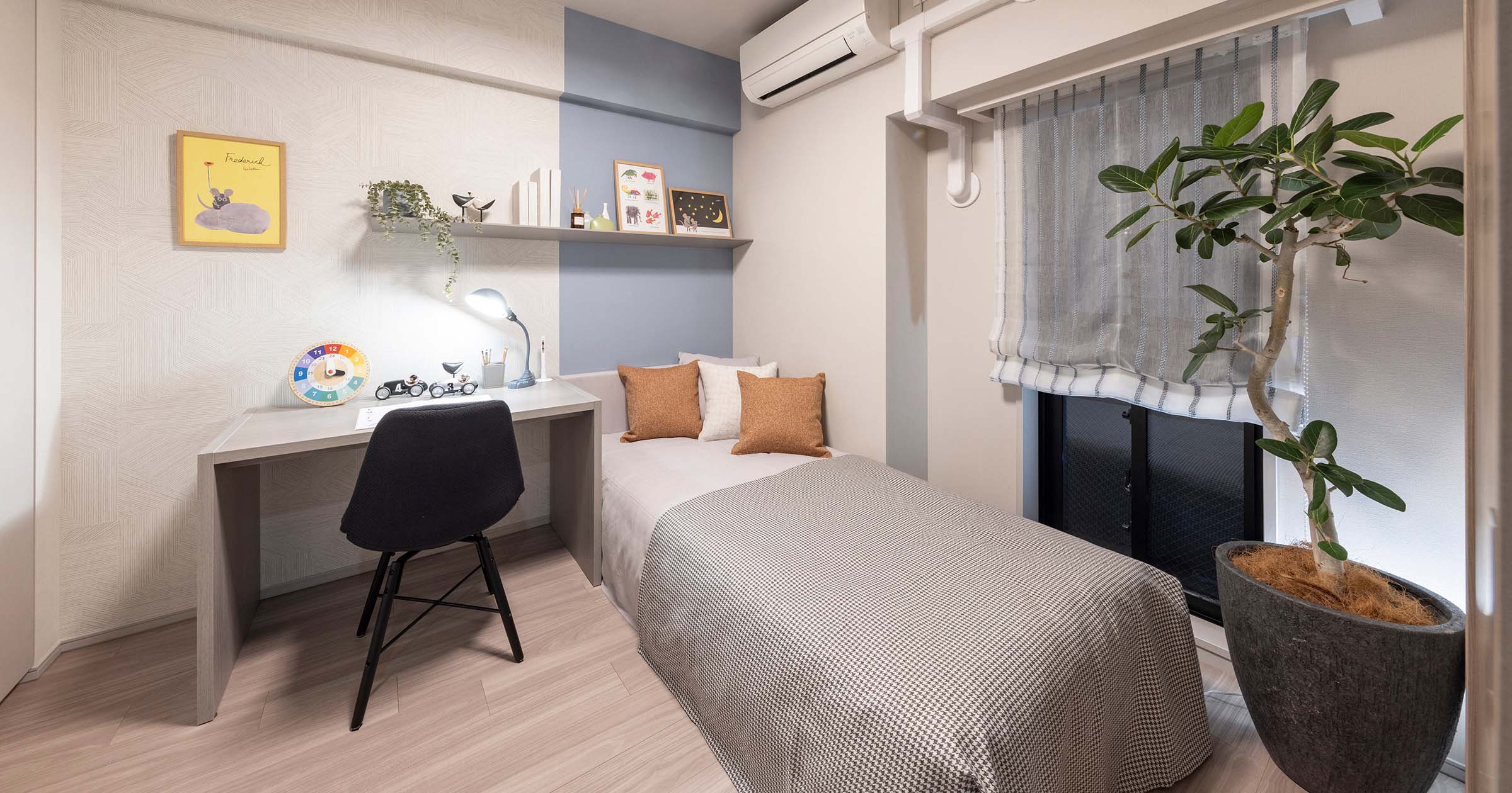 PRIVATE ROOM