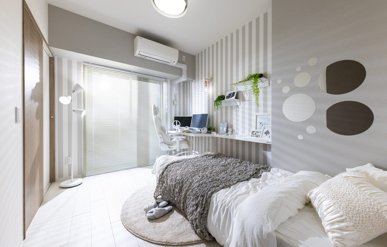 PRIVATE ROOM