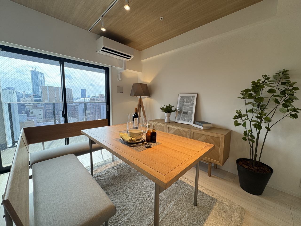 LIVING DINING