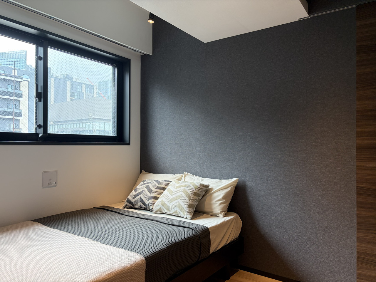 PRIVATE ROOM