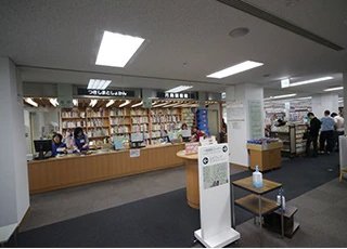 月島図書館
