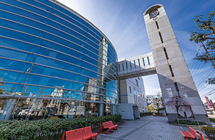 刈谷市中央図書館