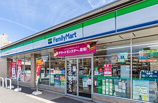 ファミリーマート刈谷広小路四丁目店