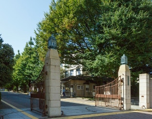 お茶の水女子大学