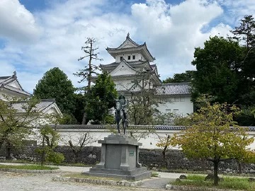 大垣城