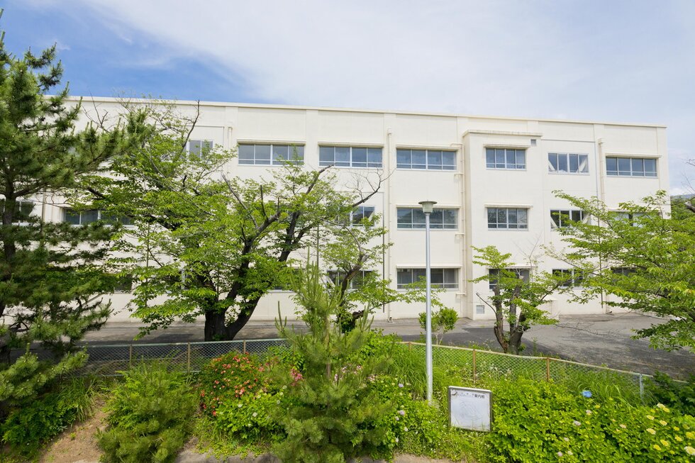 横浜市立浜小学校