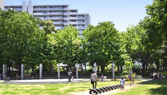 松原団地西口公園