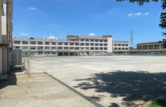 石神井西中学校