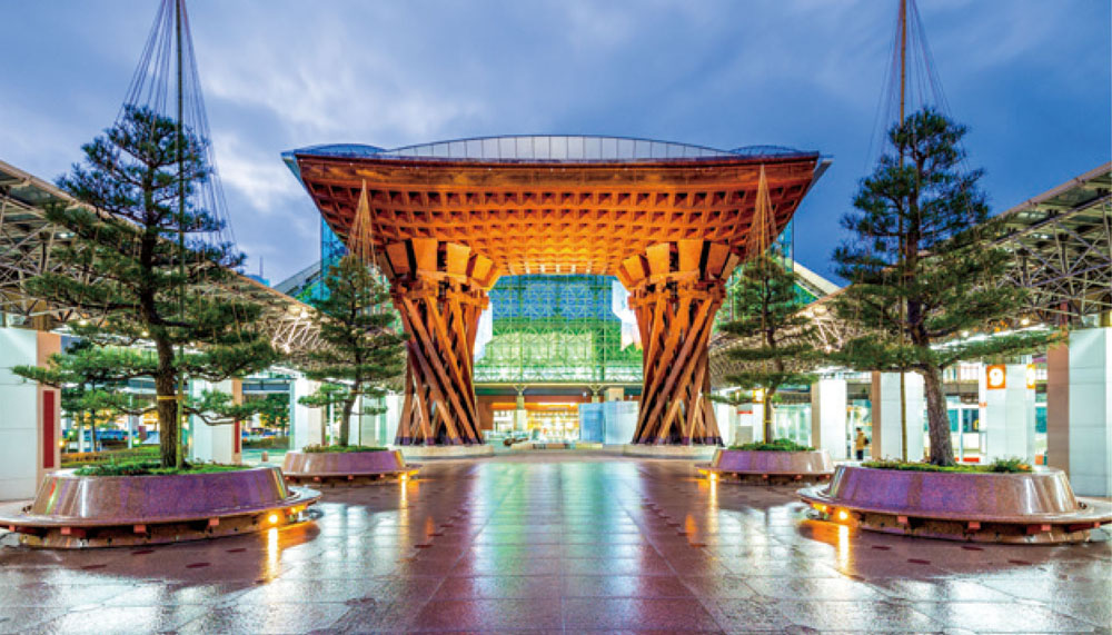 金沢駅