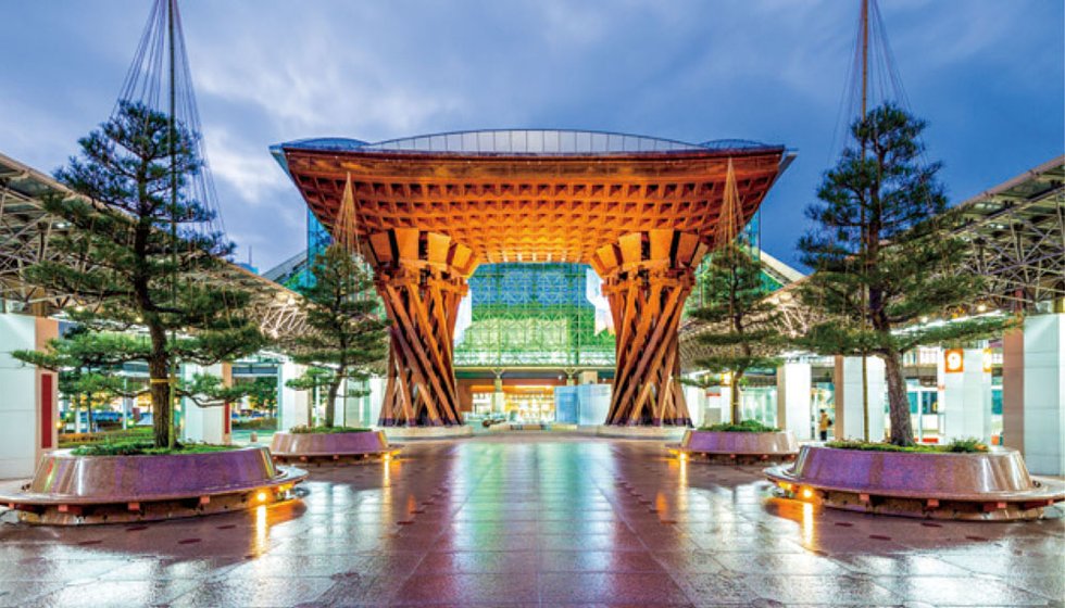 金沢駅