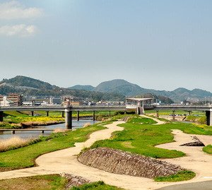 遠賀川中の島