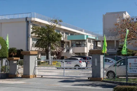 佐波小学校