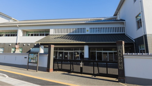 唐津市立大志小学校