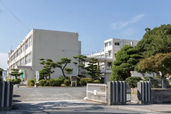 佐波中学校