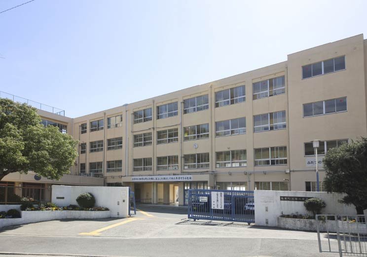 島本町立第二中学校