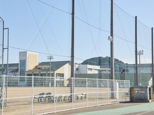 唐津市立第一中学校〈通学指定校〉