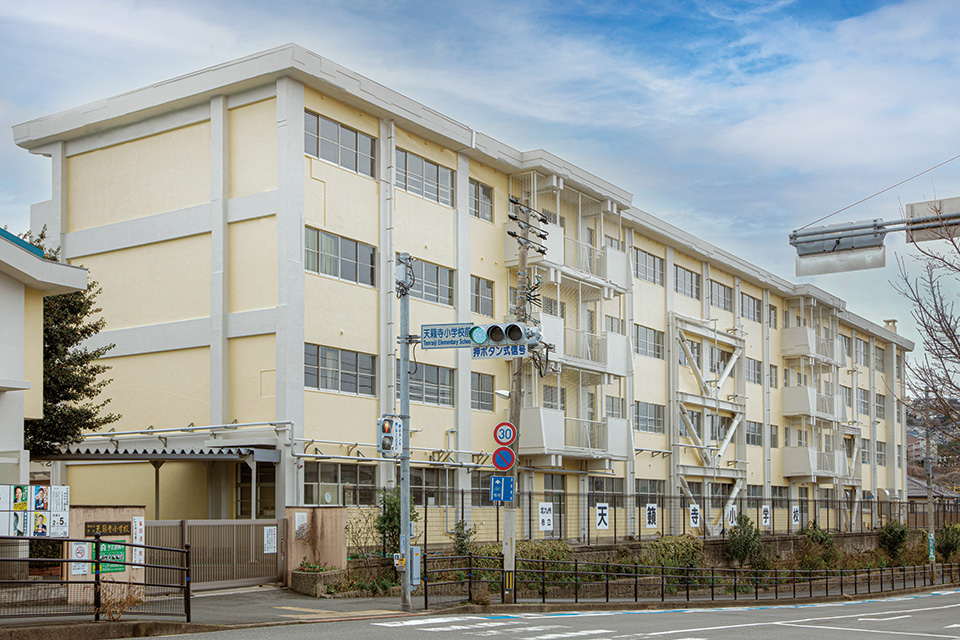 北九州市立天籟寺小学校