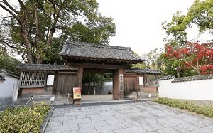 長府毛利邸