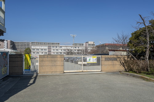 市立平岡北小学校