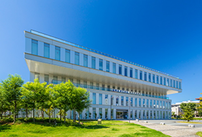 高崎市中央図書館
