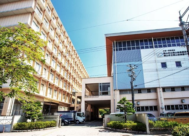 市立岡山後楽園中学校・高等学校