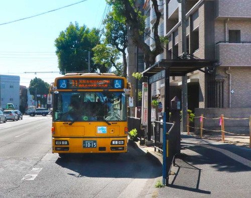 市営「甲南高校前」バス停