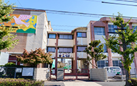 市立 今池中学校(正門)