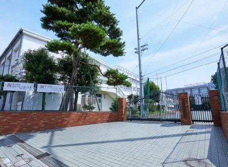 日本大学櫻丘高等学校