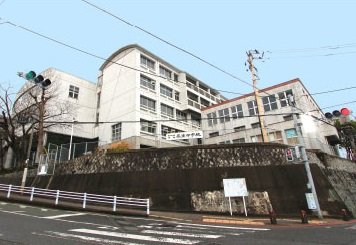 北九州市立高生中学校