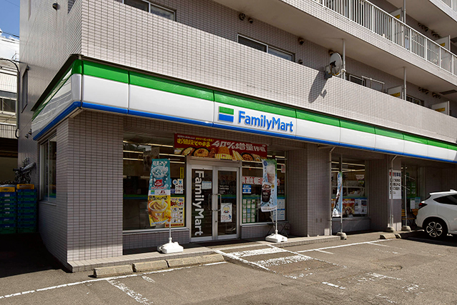 ファミリーマート澄川3条店