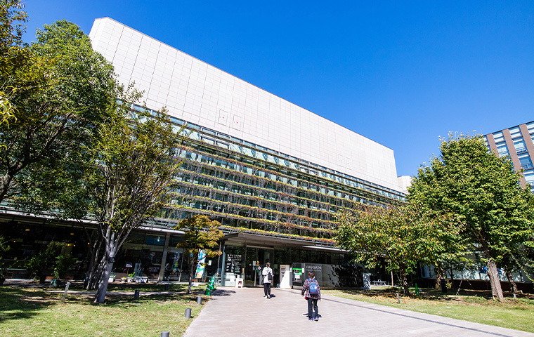 長崎市立図書館