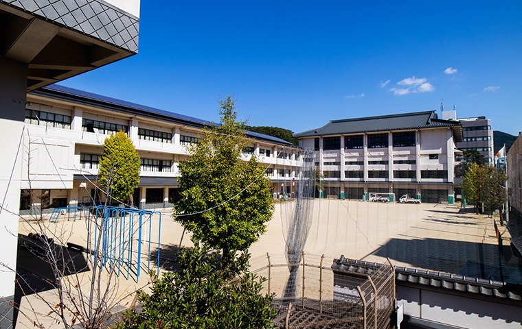 長崎市立桜町小学校