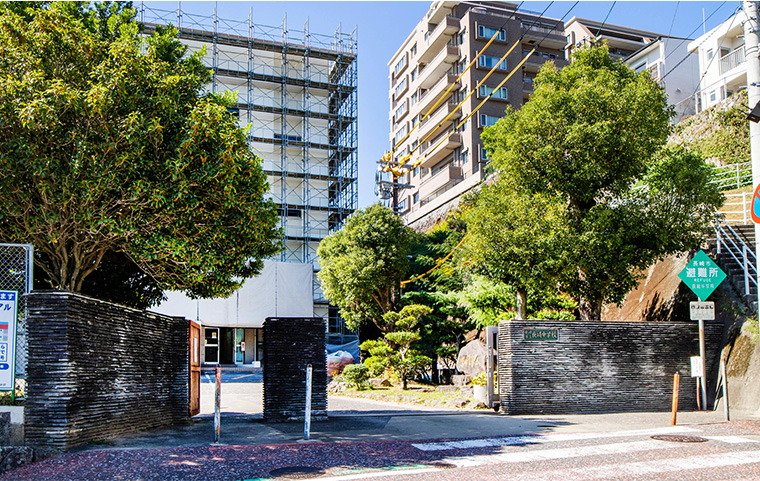 長崎市立長崎中学校