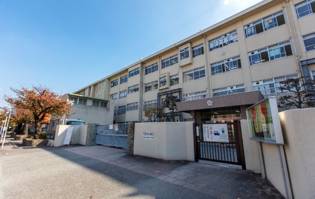 福岡市立三筑中学校