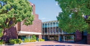 県立山口図書館