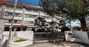 宮前平小学校